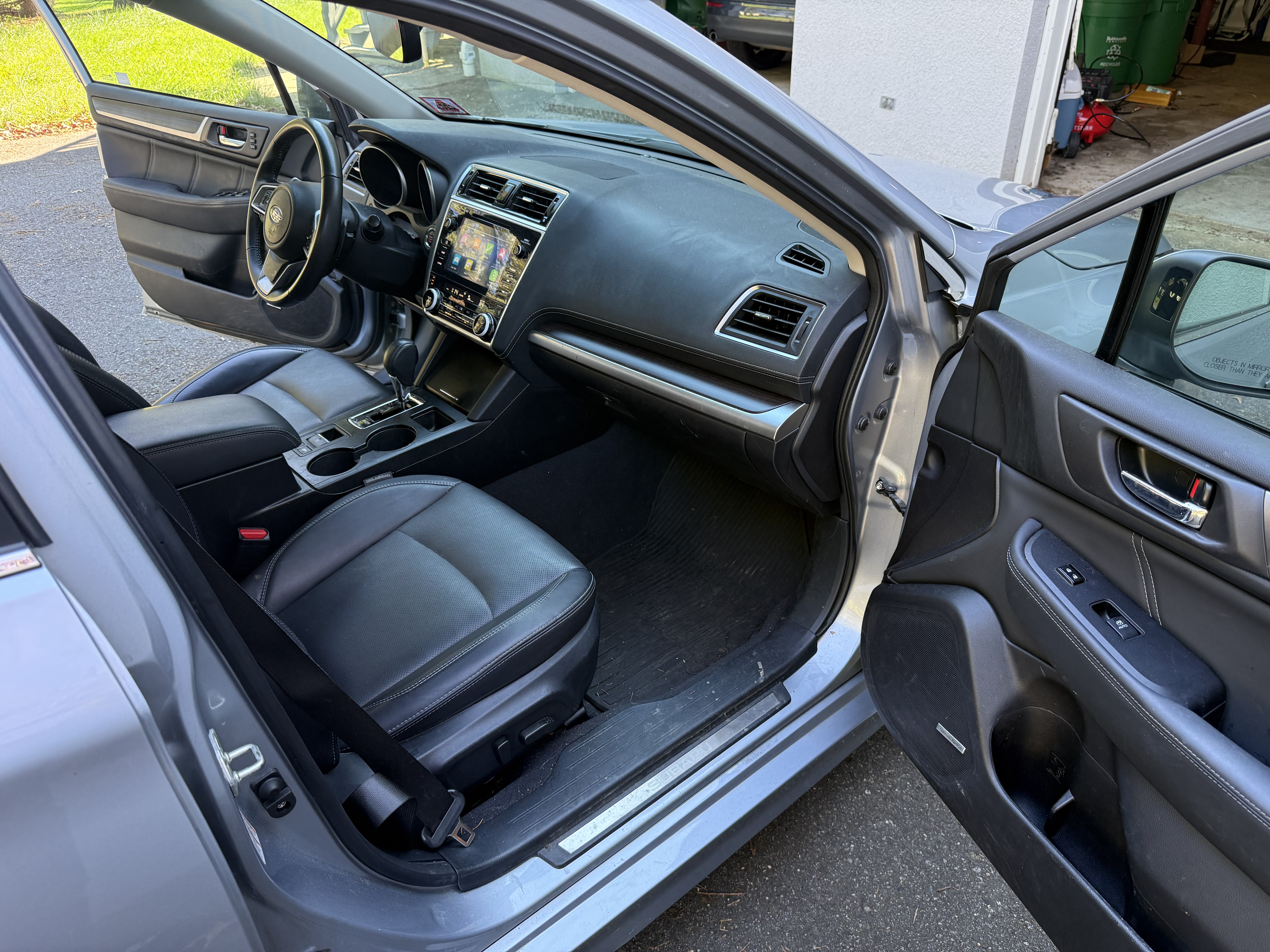 Used 2018 Subaru Legacy 3.6R Limited AWD/4WD image 11