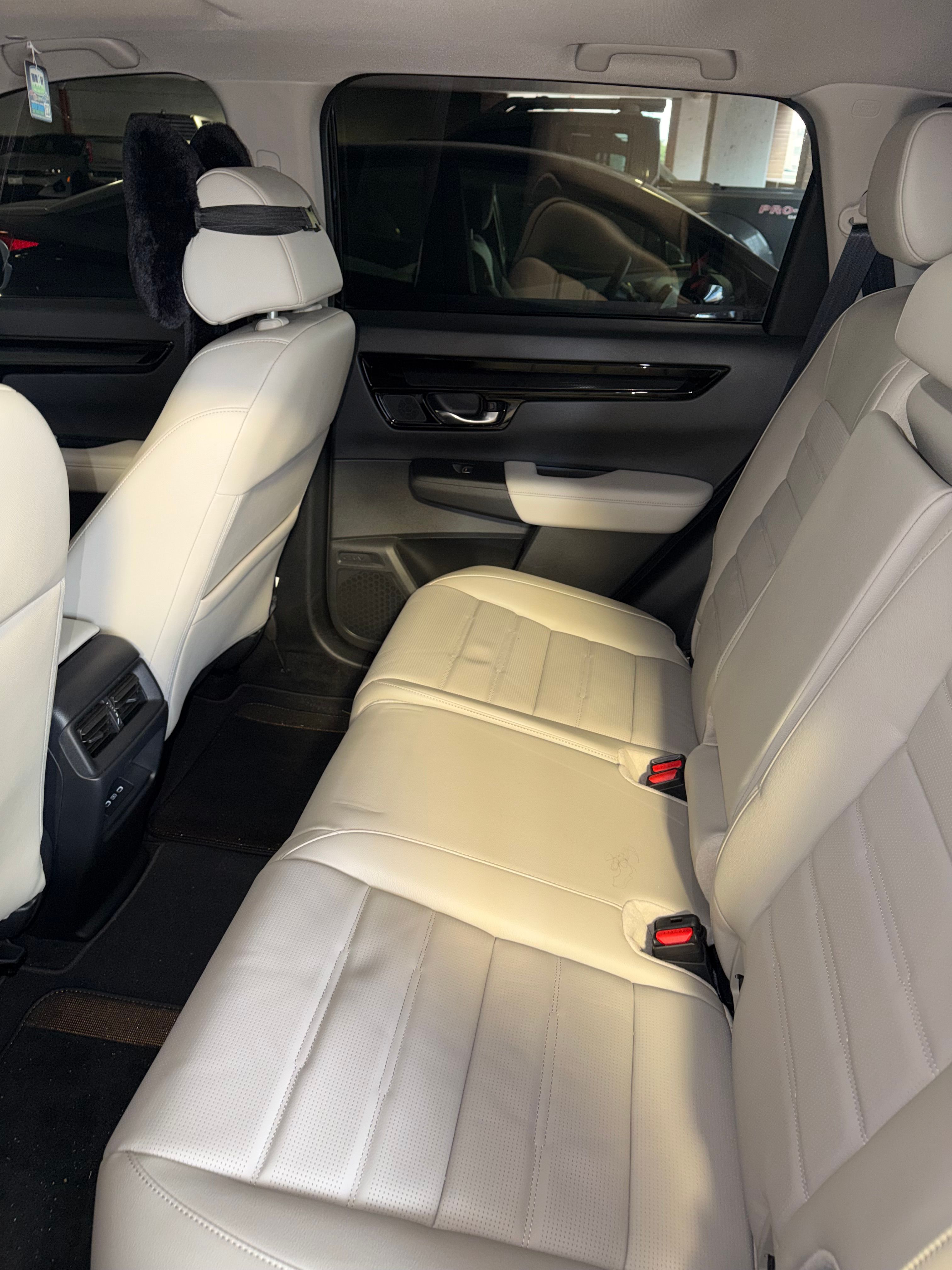 Used 2026 Honda CR-V EX-L image 6