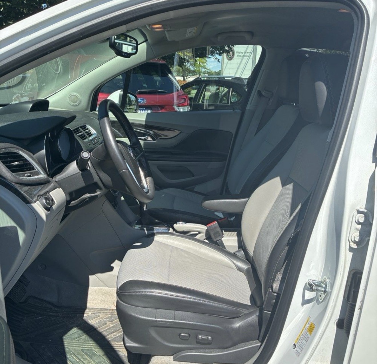 Used 2013 Buick Encore Convenience AWD/4WD image 15