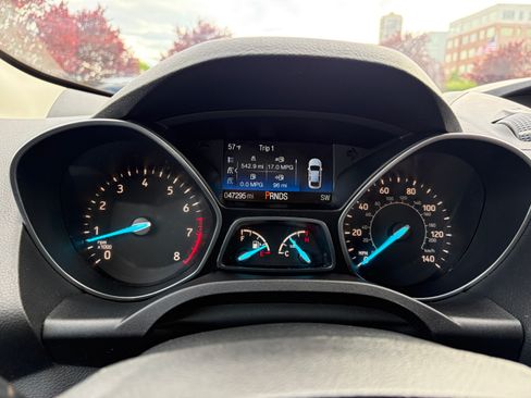 Used 2018 Ford Escape S FWD image 9