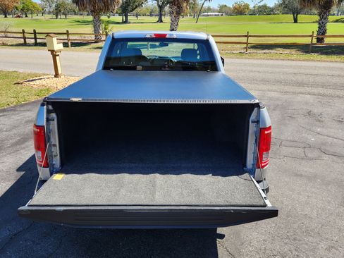 Used 2015 Ford F150 XL w/ Equipment Group 101A Mid image 9