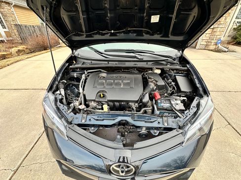 Used 2017 Toyota Corolla LE image 12