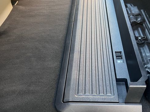 Used 2022 Ford F450 Limited w/ FX4 Off-Road Package image 24