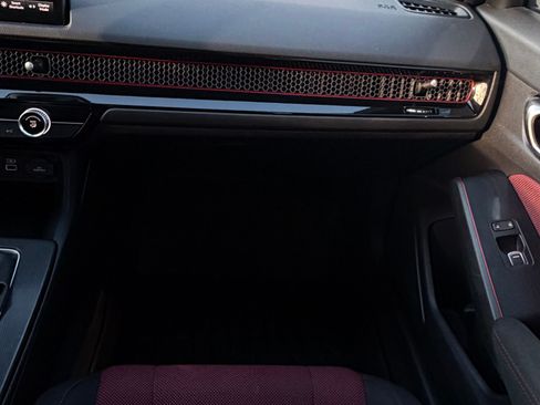 Used 2022 Honda Civic Si image 2