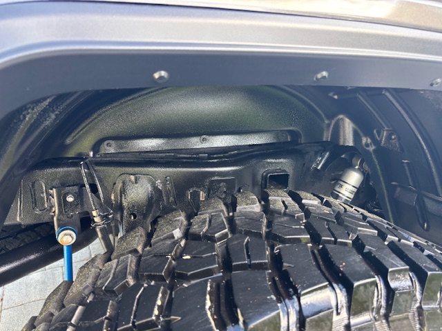 Used 2023 Jeep Gladiator Sport AWD/4WD image 17