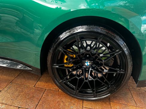 Used 2021 BMW M4 Coupe image 6