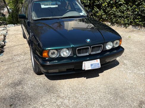 Used 1995 BMW 525i Sedan RWD image 8