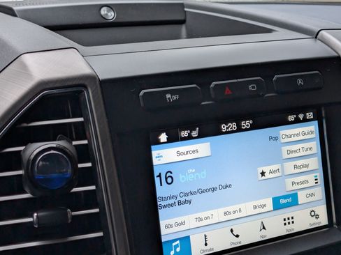 Used 2018 Ford F150 Limited image 22