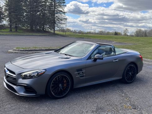 Used 2018 Mercedes-Benz SL 63 AMG image 13