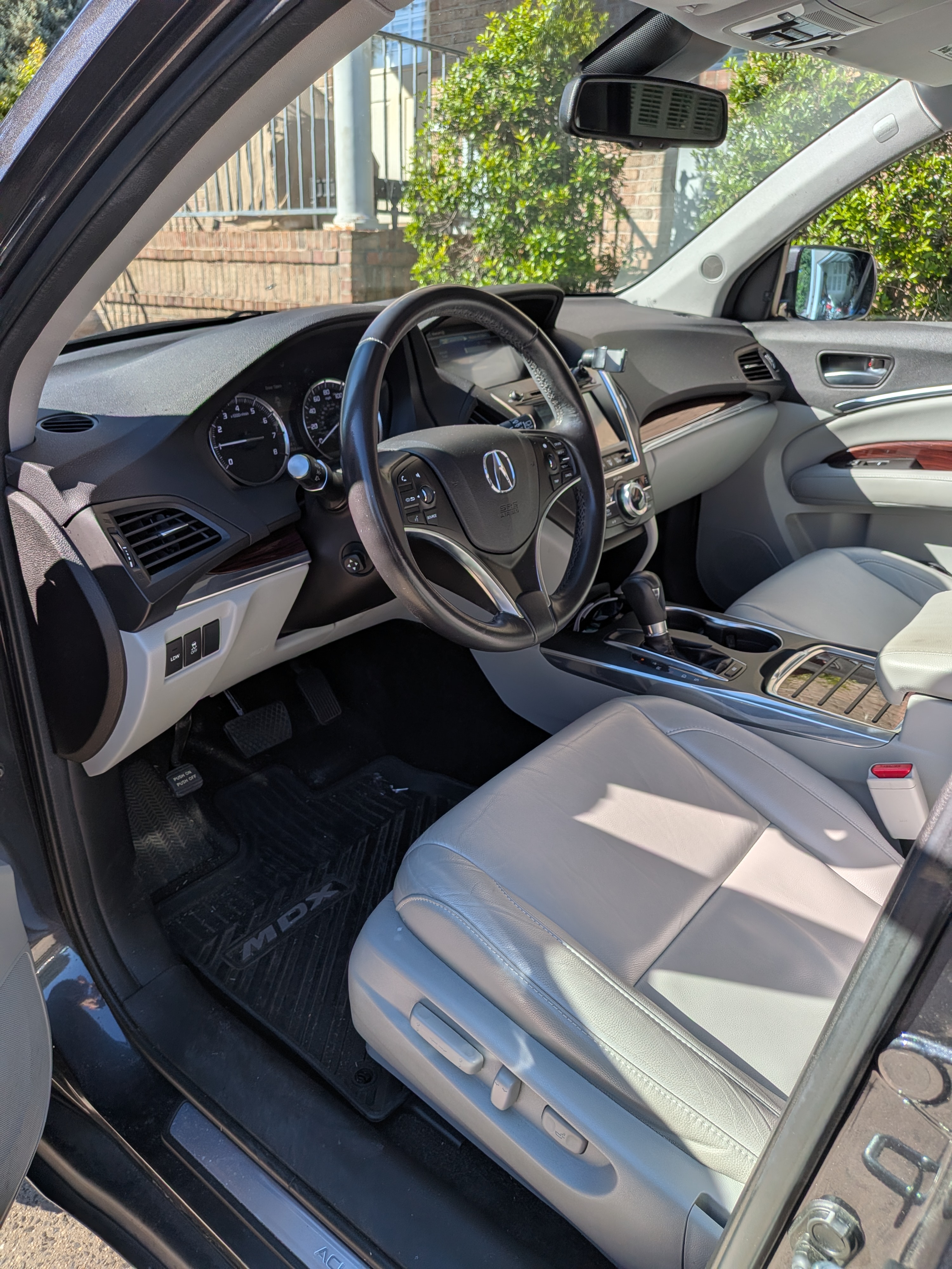 Used 2014 Acura MDX w/ Technology Package AWD/4WD image 8