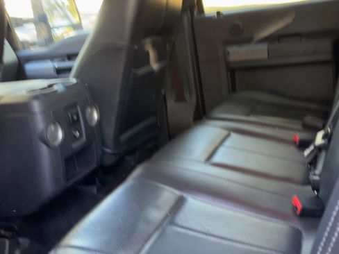 Used 2012 Ford F350 Lariat image 9
