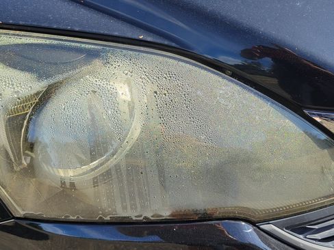 Used 2010 Honda CR-V LX image 2