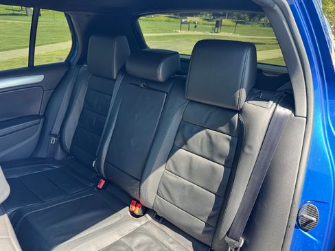 Used 2013 Volkswagen Golf 4-Door image 18