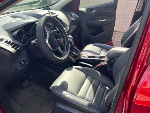 Used 2016 Ford Escape Titanium w/ Equipment Group 301A image 9