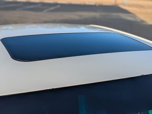 Used 2014 Toyota Avalon XLE Touring image 4