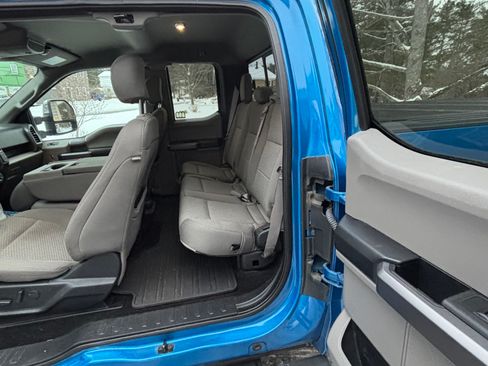 Used 2019 Ford F150 XLT w/ Equipment Group 302A Luxury image 19