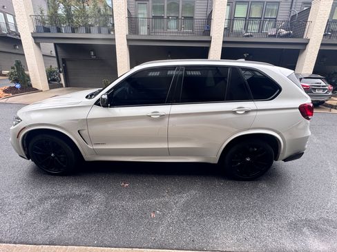 Used 2017 BMW X5 sDrive35i image 1