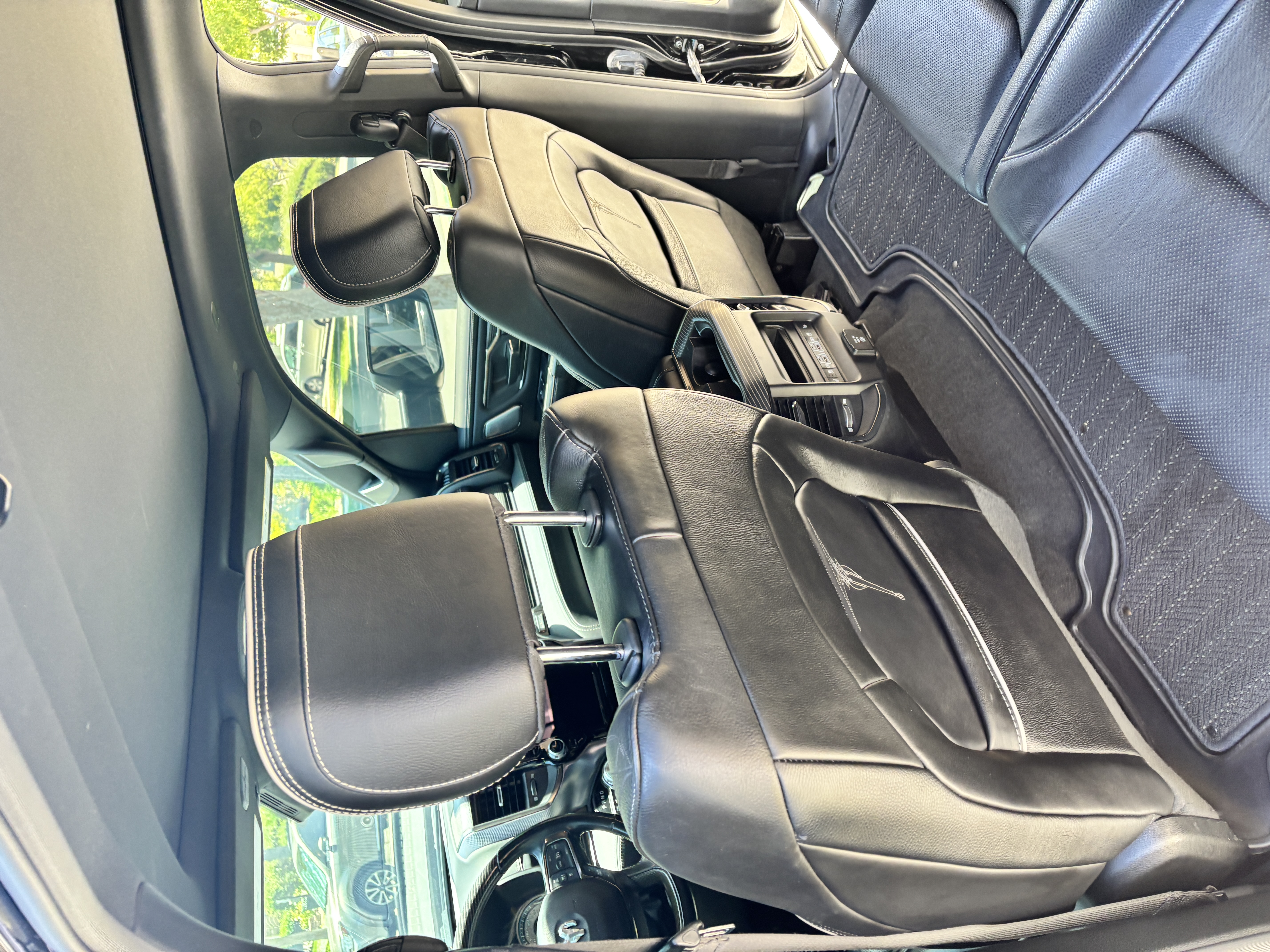 Used 2021 RAM 1500 Limited w/ Night Edition AWD/4WD image 11