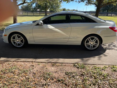 Used 2012 Mercedes-Benz E 350 Coupe image 4