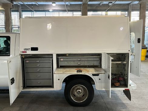 Used 2013 Ford F350 XL w/ PWR Equipment Group image 21