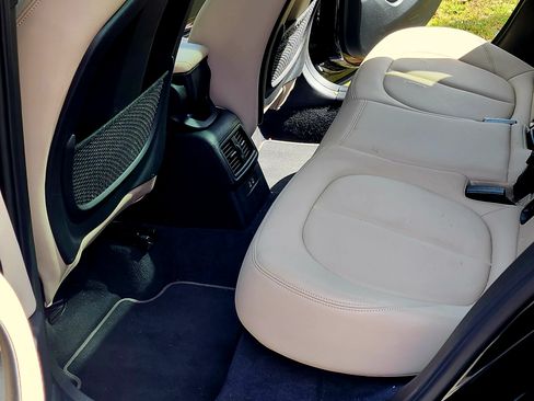 Used 2021 BMW X1 xDrive28i image 14