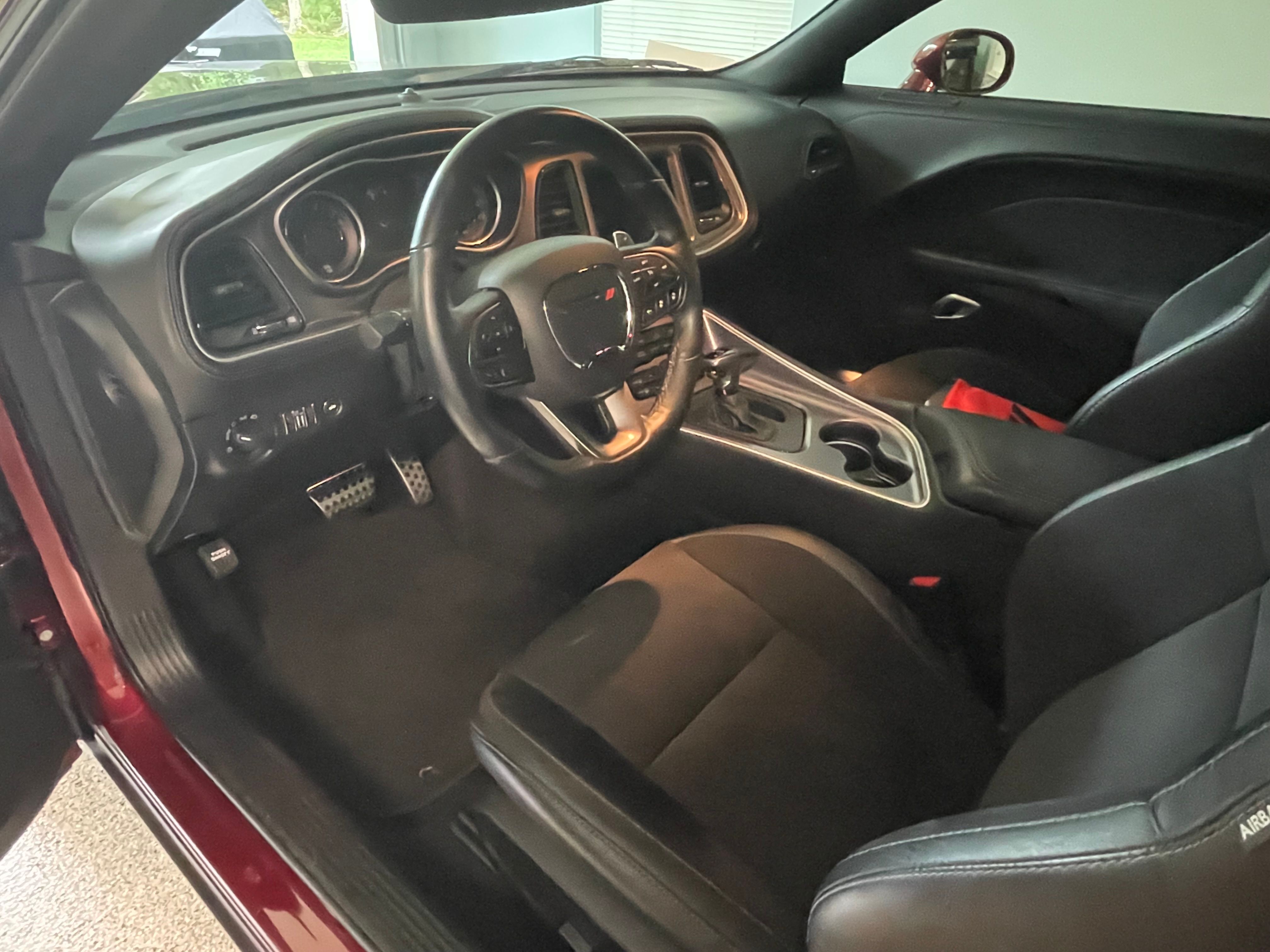 Used 2021 Dodge Challenger R/T Scat Pack RWD image 22