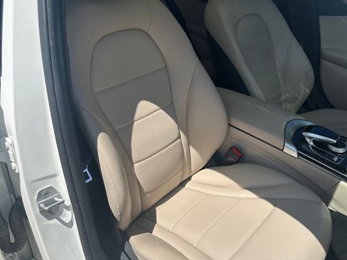 Used 2015 Mercedes-Benz C 300 Sedan image 27