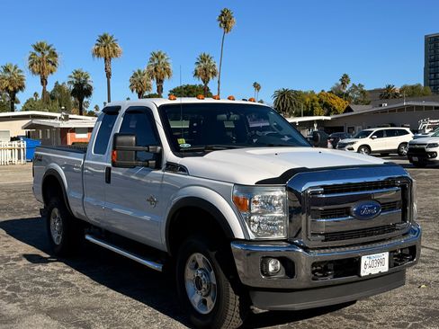 Used 2015 Ford F350 XLT w/ XLT Value Package image 1