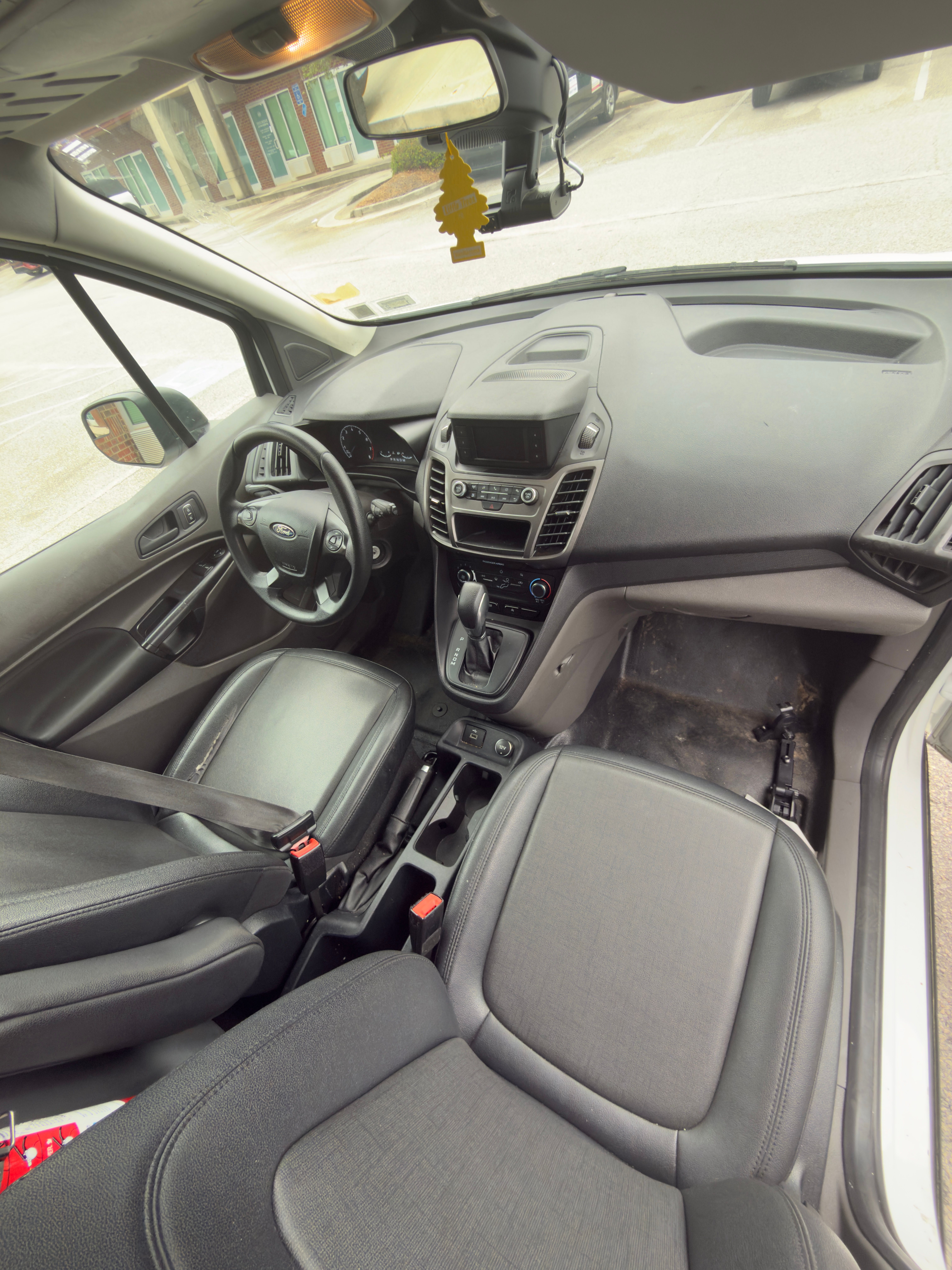Used 2019 Ford Transit Connect XL FWD image 10