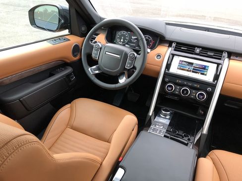 Used 2019 Land Rover Discovery HSE Luxury image 27