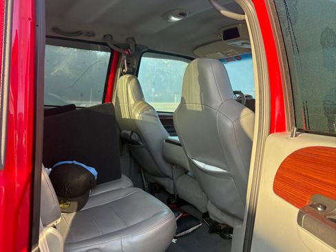 Used 2006 Ford F350 Lariat image 8