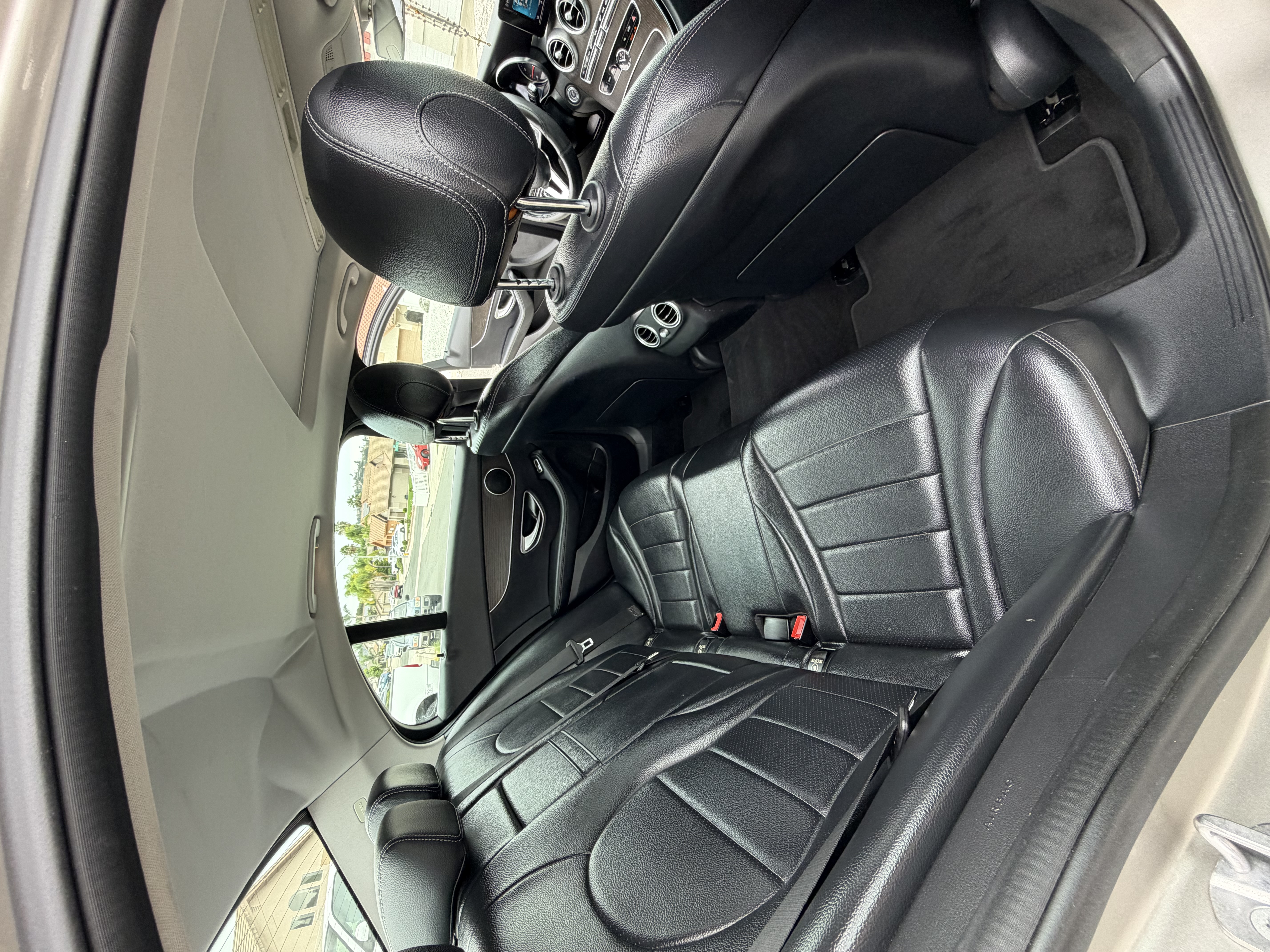 Used 2019 Mercedes-Benz C 300 Sedan image 11