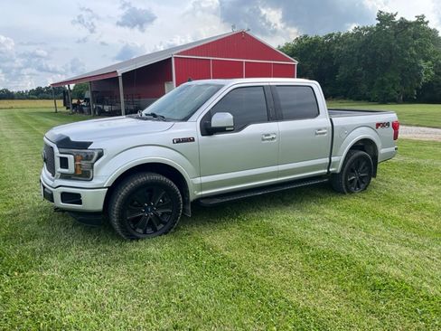 Used 2019 Ford F150 Lariat w/ Equipment Group 502A Luxury AWD/4WD image 1