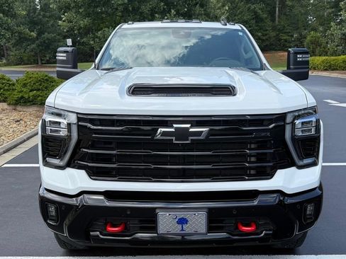 Used 2025 Chevrolet Silverado 2500 LT w/ Trail Boss Package AWD/4WD image 6