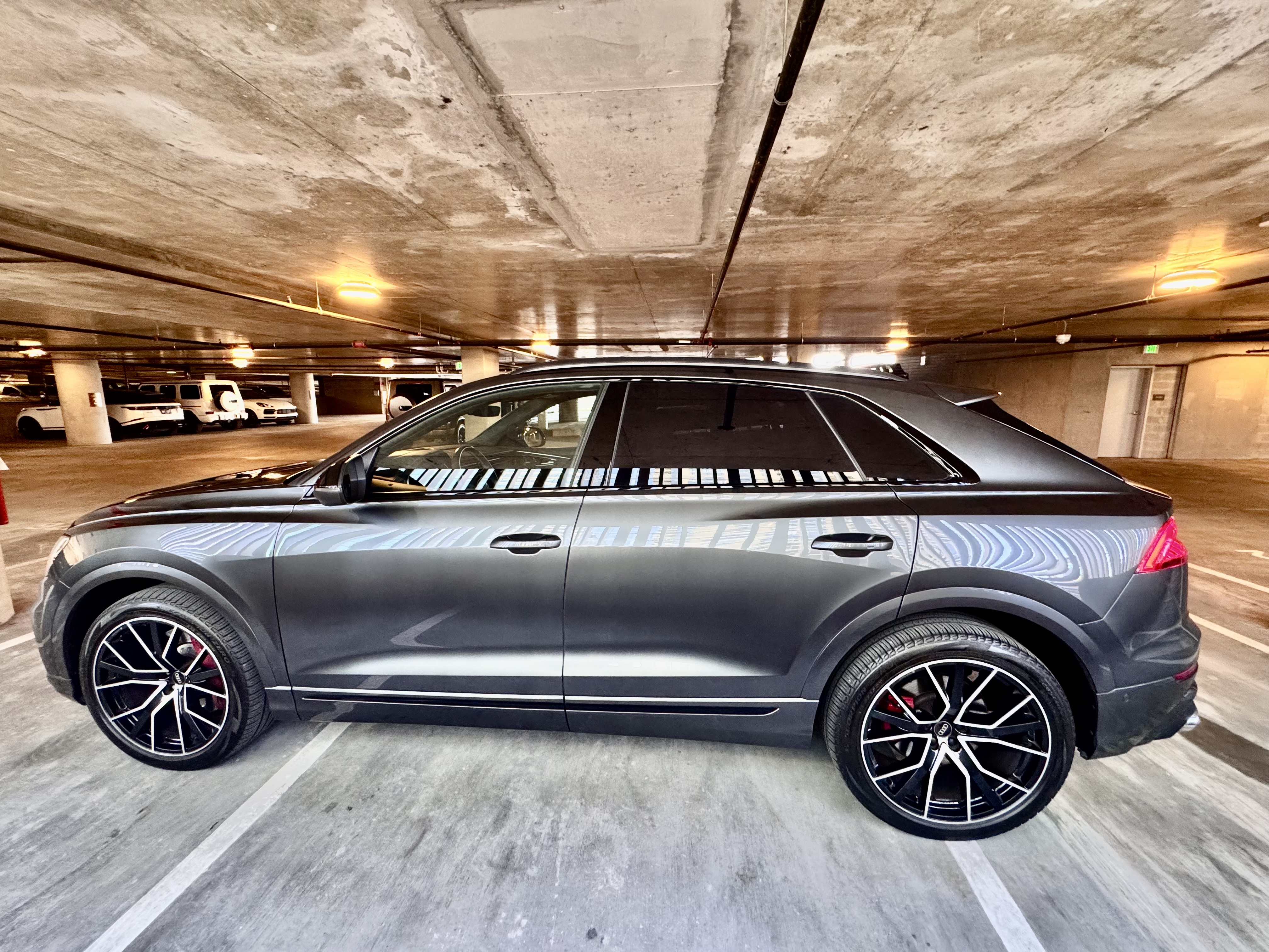 Used 2022 Audi SQ8 Prestige AWD/4WD image 1