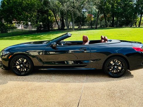 Used 2024 BMW 840i Convertible w/ Comfort Seating Package RWD image 11