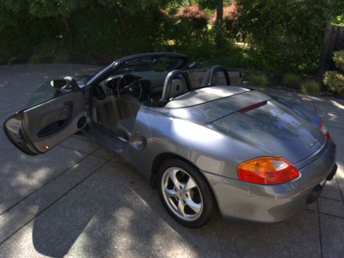 Used 2002 Porsche Boxster image 2