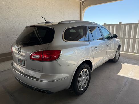 Used 2017 Buick Enclave Leather image 4