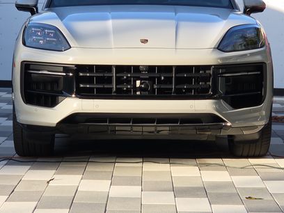 Used 2025 Porsche Cayenne GTS