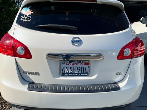 Used 2011 Nissan Rogue SV w/ SL Pkg image 5