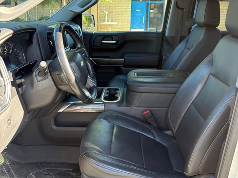 Used 2019 Chevrolet Silverado 1500 LTZ w/ LTZ Plus Package image 10