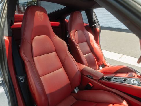 Used 2015 Porsche 911 Turbo S AWD/4WD image 14