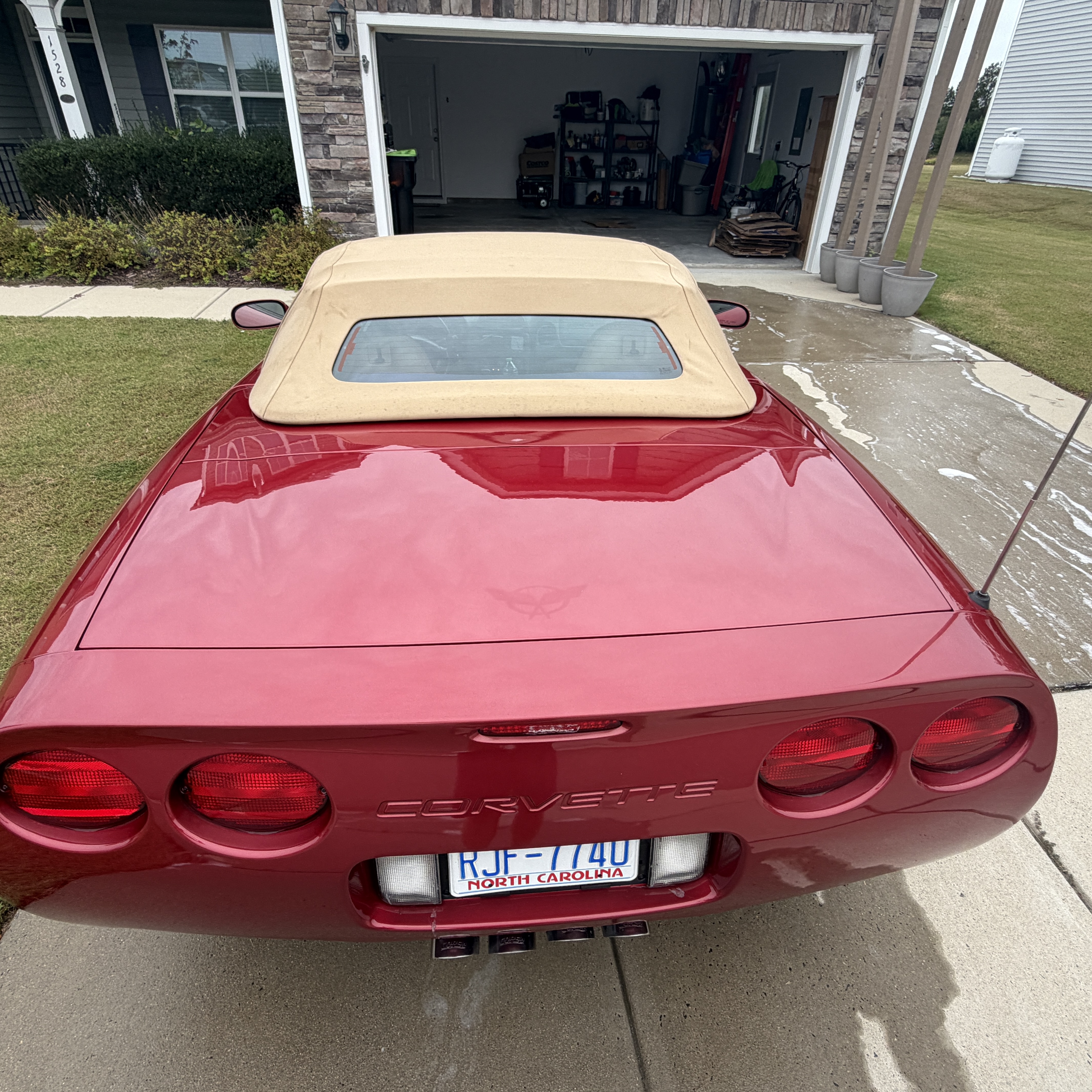 Used 2002 Chevrolet Corvette Convertible w/ Preferred Equipment Group2 RWD image 12