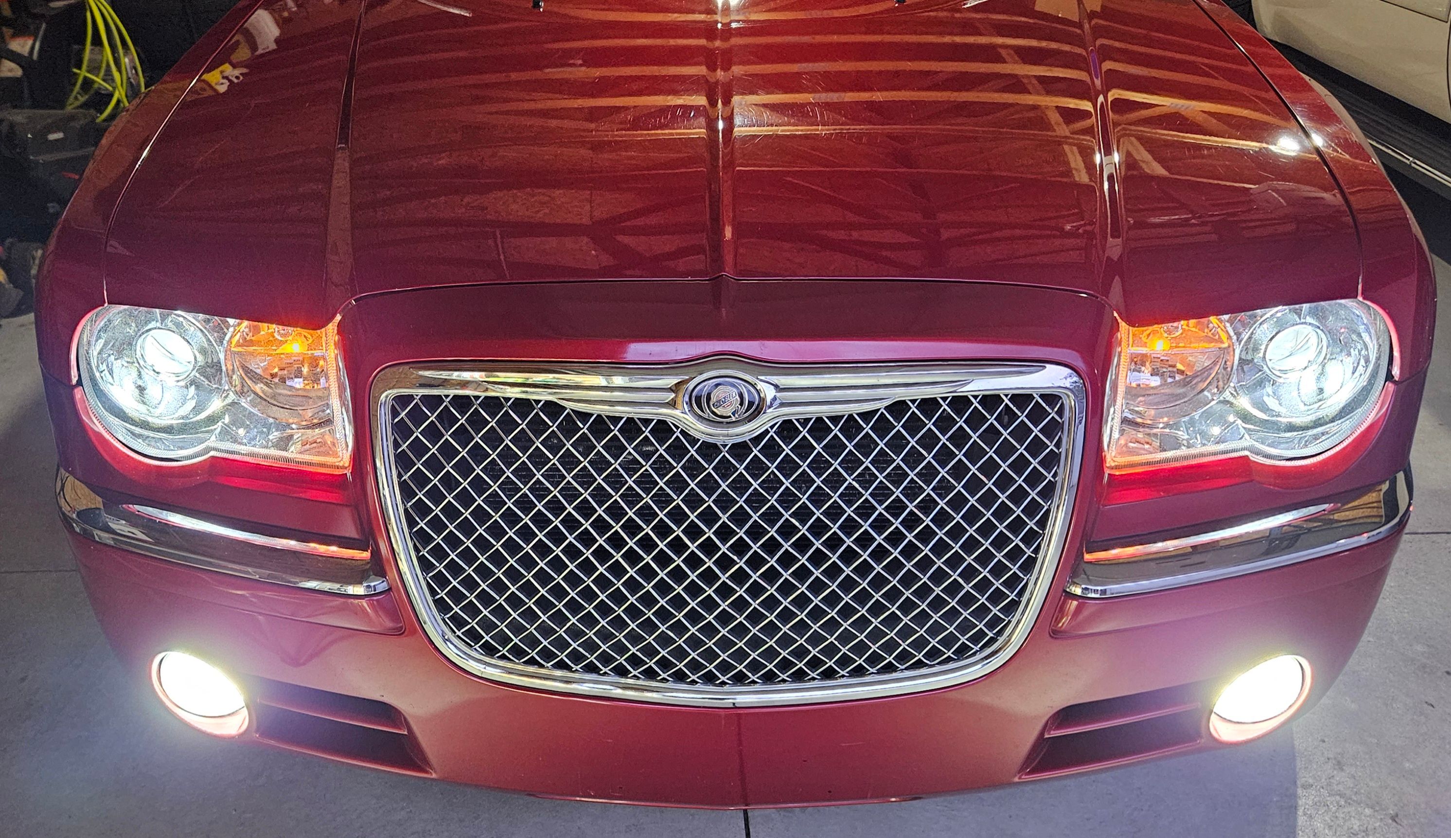 Used 2009 Chrysler 300 C RWD image 6