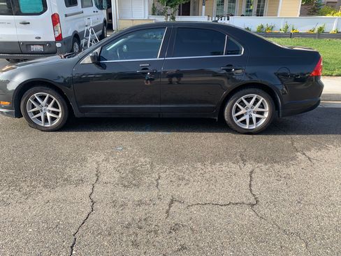 Used 2011 Ford Fusion SEL w/ 302A Rapid Spec Order Code image 4