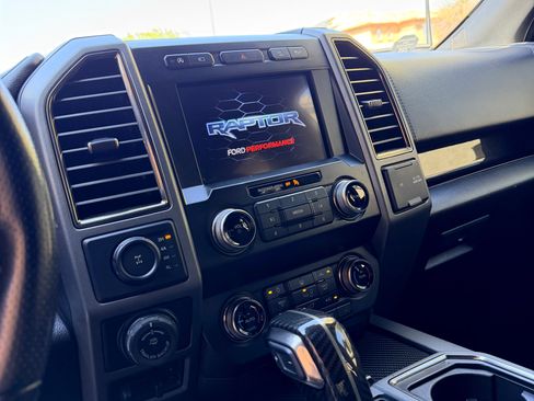 Used 2020 Ford F150 Raptor w/ Equipment Group 802A Luxury image 10