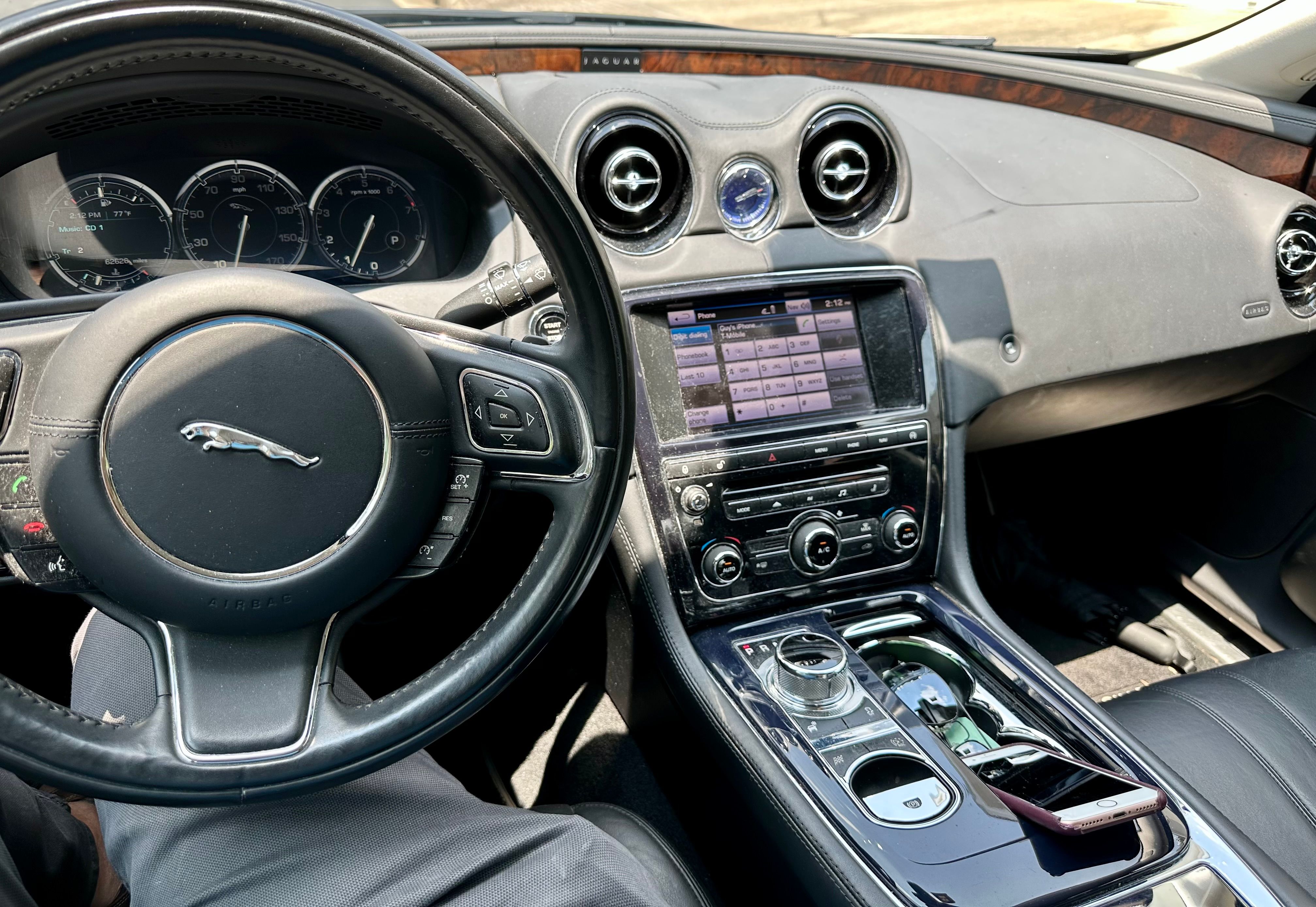 Used 2013 Jaguar XJ RWD image 6