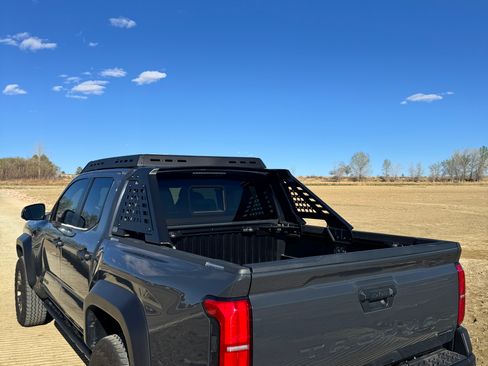Used 2025 Toyota Tacoma 4x4 Double Cab Hybrid image 6