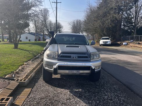 Used 2004 Toyota 4Runner Sport image 5