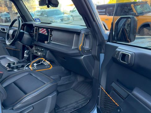 Used 2024 Ford Bronco Badlands image 14